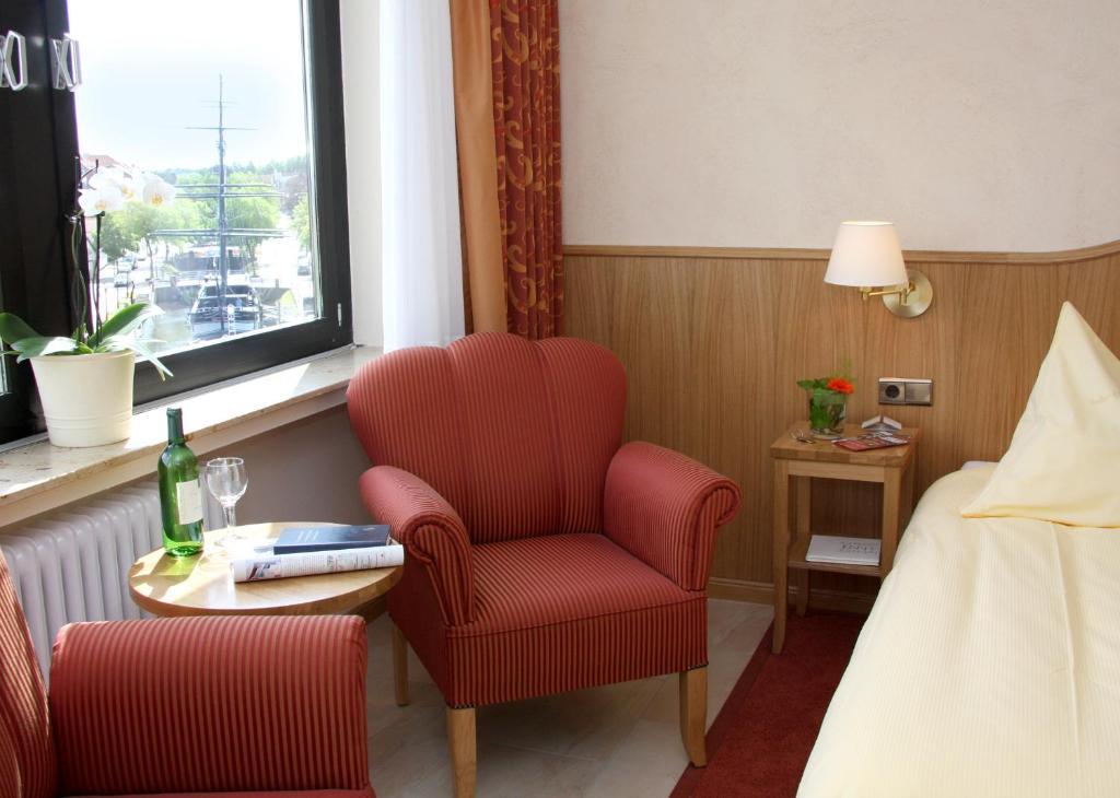 Altes Gasthaus Kuhr - Hotel & Restaurant พาเพนบวร์ก ห้อง รูปภาพ