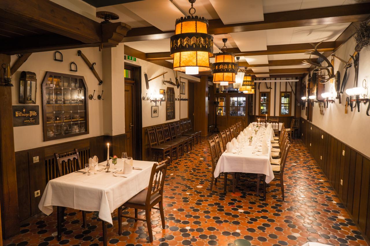 Altes Gasthaus Kuhr - Hotel & Restaurant พาเพนบวร์ก ภายนอก รูปภาพ